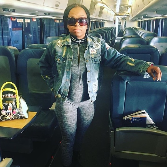 Meet your Posher, Octavia - Picture 2 of 3